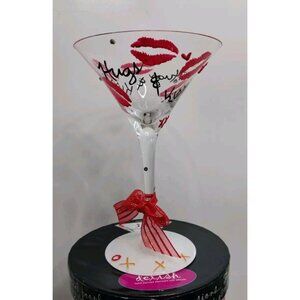 DELISH FIFTH AVENUE HAND PAINTED HAPPY BIRTHDAY HUGS AND KISSES GLASS